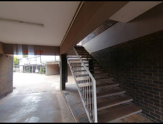 2 BEDROOM FREESTANDING FOR SALE IN ADAMAYVIEW
